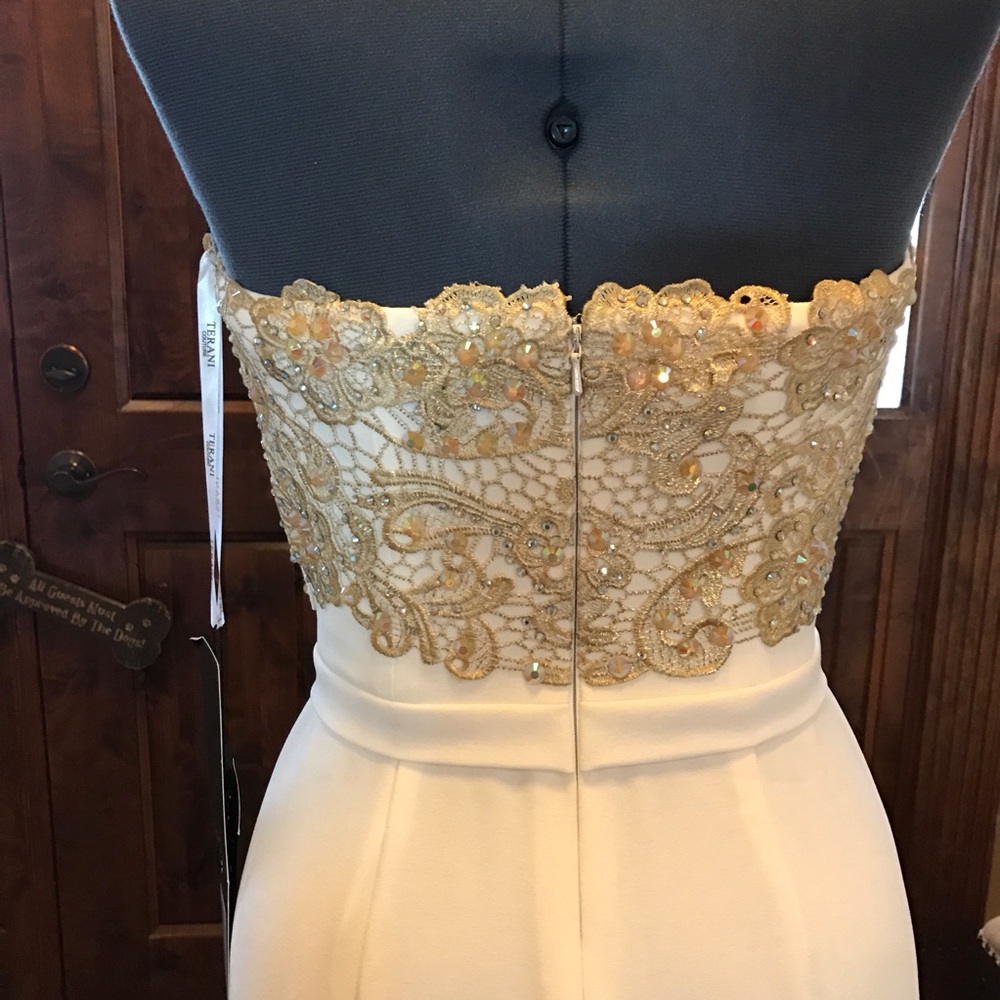 🔥Terani Ivory & Gold Lace Mermaid Gown! NEW!!! - Picture 5 of 8